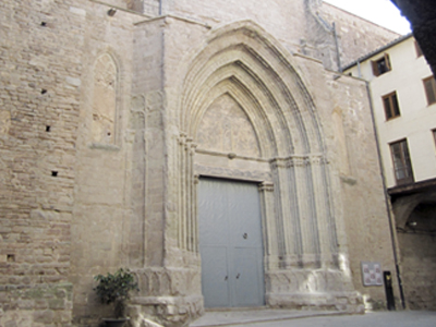 Completen la restauració de la façana monumental de l'església de Sant Miquel