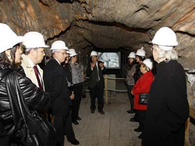 Cardona presenta el nou audiovisual de promoció del Parc Cultural de la Muntanya de Sal