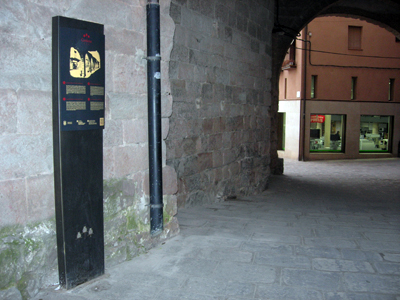 Els plafons de senyalització turística i patrimonial de Cardona guanyen els Premis Marco de Oro  