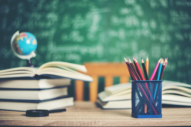 Preinscripcions escolars dels centres educatius de Cardona pel curs 2022-2023